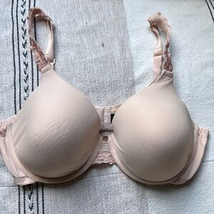 Natori Soft Pink Lace Trim Bra